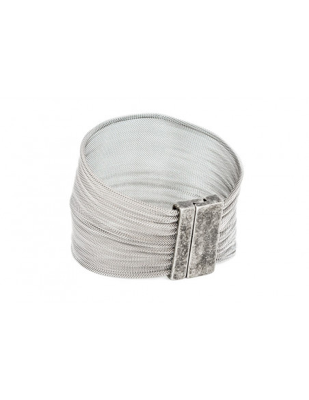 Women's bracelet made of stainless steel mesh with a matte magnetic clasp