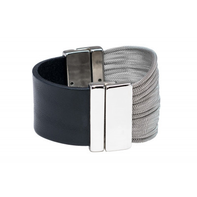 Women's bracelet made of stainless steel mesh and natural leather with a shiny magnetic clasp