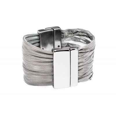 Women's bracelet made of stainless steel mesh with a shiny silver magnetic clasp