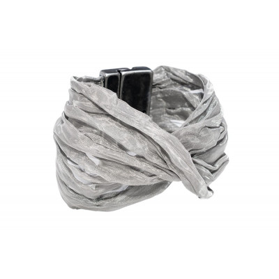 Bracelet made of stainless steel mesh and matte steel – handcrafted modern jewelry