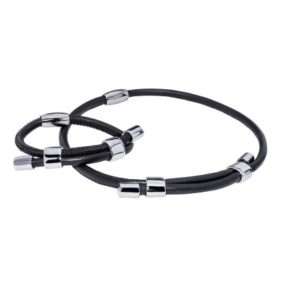 Leather jewelry set with choker and bracelet featuring shiny stainless steel elements
