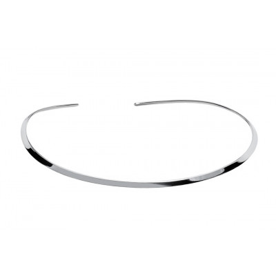 Delicate silver stainless steel choker in a minimalist design