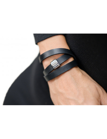 Black leather bracelet with polished steel element and watch-style clasp
