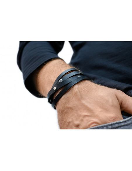 Men’s black leather bracelet wrapped twice with decorative steel snaps