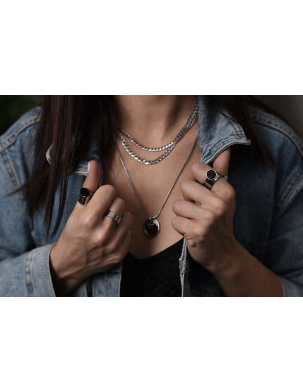 2-in-1 stainless steel ring with black accent