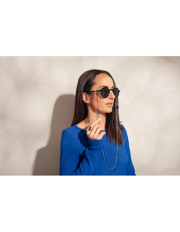 Adjustable stainless steel ring in silver and black with geometric rectangle design