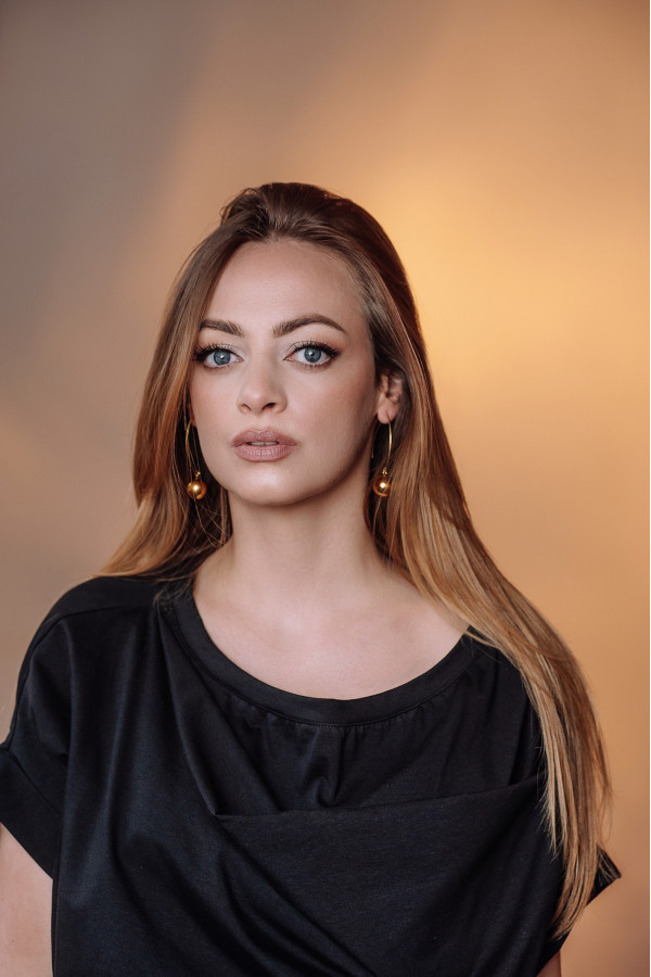 Golden sphere earrings made of silver and stainless steel 2