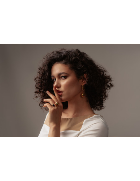 Gold-plated stainless steel ring with two spheres in gold and black