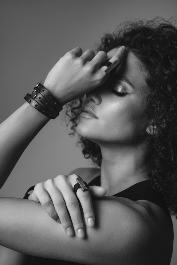 Ring made of leather and matte black stainless steel – minimalist and wide 2