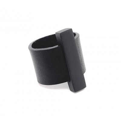 Wide ring made of leather and matte black stainless steel – handmade