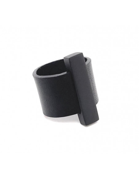Wide ring made of leather and matte black stainless steel – handmade
