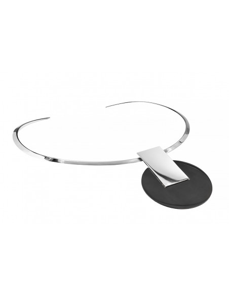 Stainless steel choker necklace with a decorative black and silver pendant