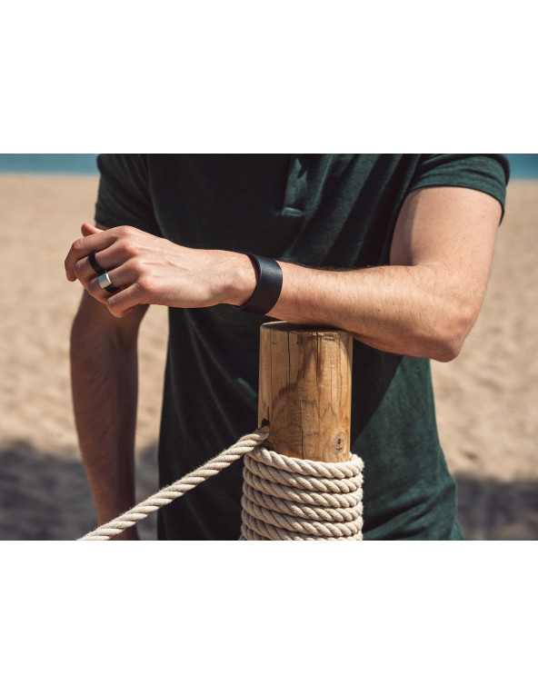 Men's leather bracelet with matte black steel clasp - minimalist and austere form