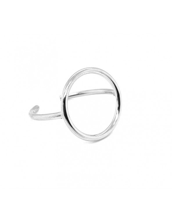 Delicate stainless steel ring