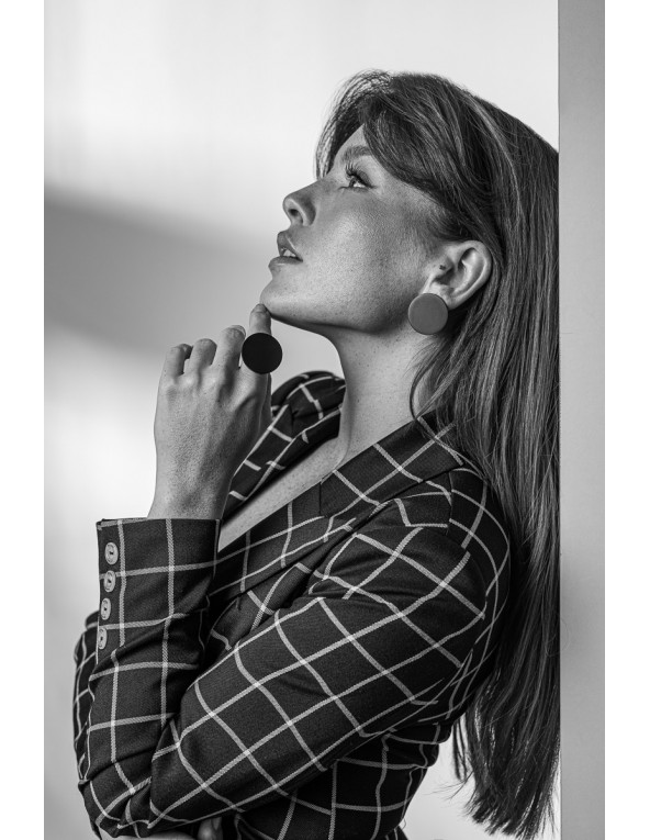 Black matte stainless steel ring in a circular shape