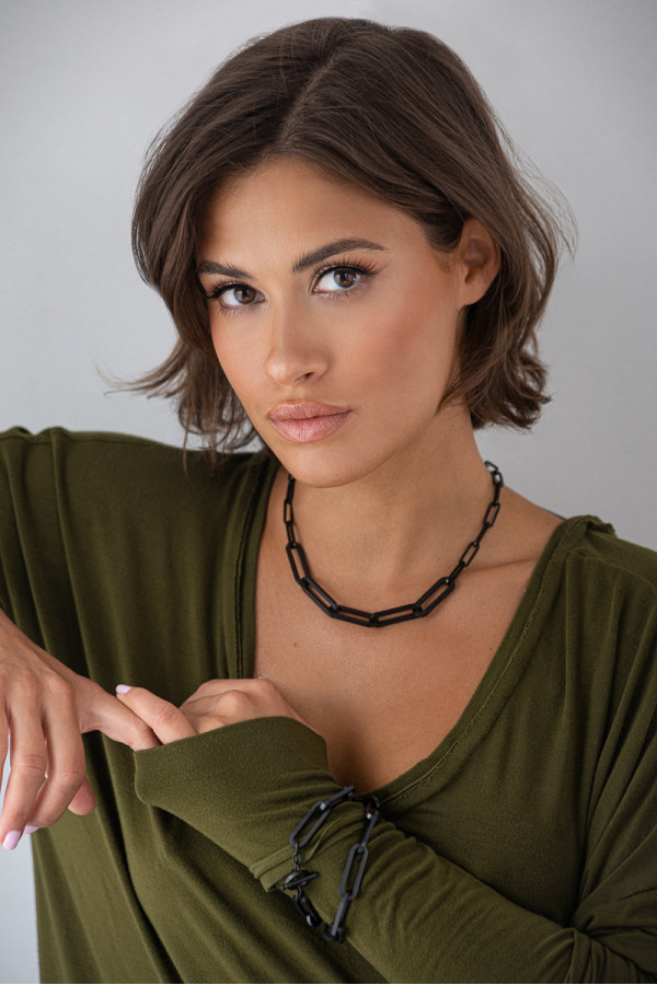 Black stainless steel bracelet with large links 2