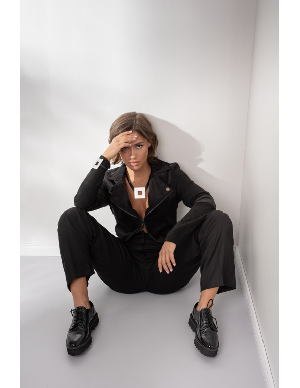 Leather necklace with large shiny square stainless steel element