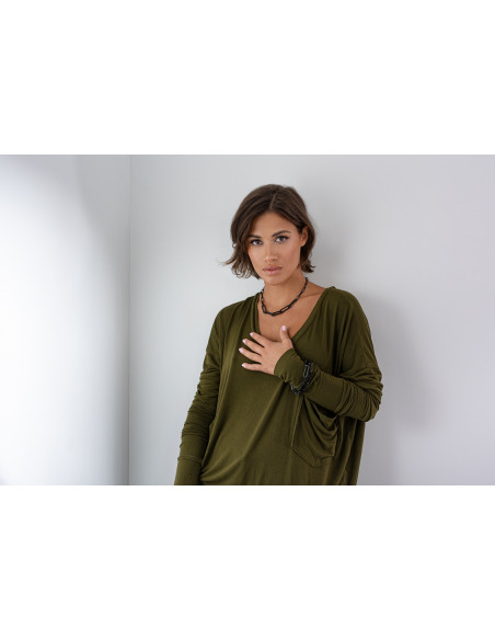 Black matte stainless steel choker with large rectangular links