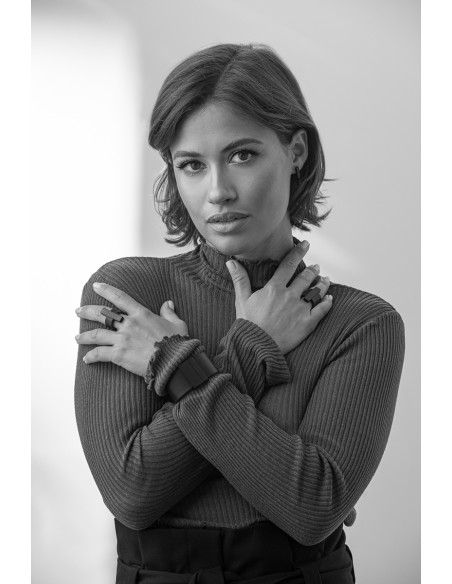 Ring made of leather and matte black stainless steel – minimalist and wide