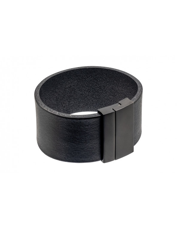 Black leather bracelet with matte magnetic clasp