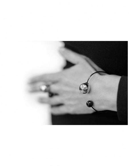 Modern black and gold stainless steel bracelet with spheres