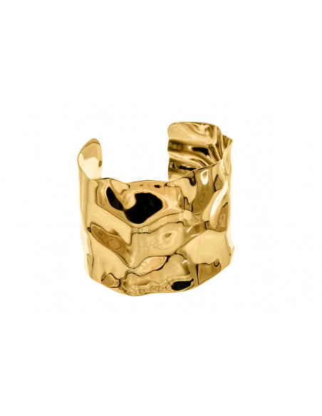 Wide gold bracelet made of crumpled stainless steel with shiny golden finish