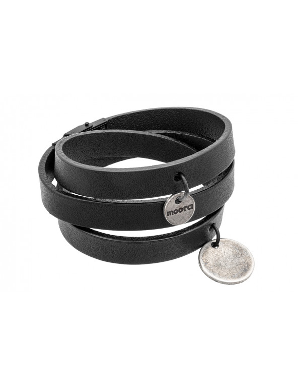 Leather bracelet with matte steel pendant