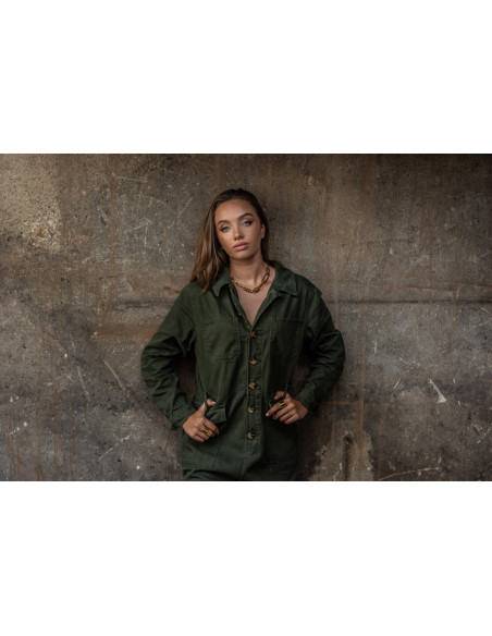 Modern gold-plated stainless steel necklace with large links in a shiny golden tone.