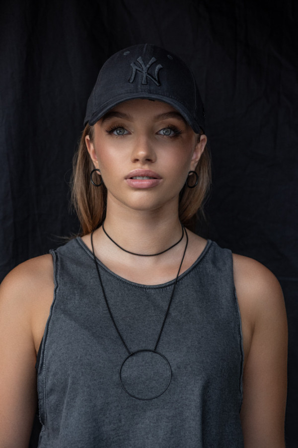 Long Circle necklace made of black matte stainless steel with a geometric design. 2