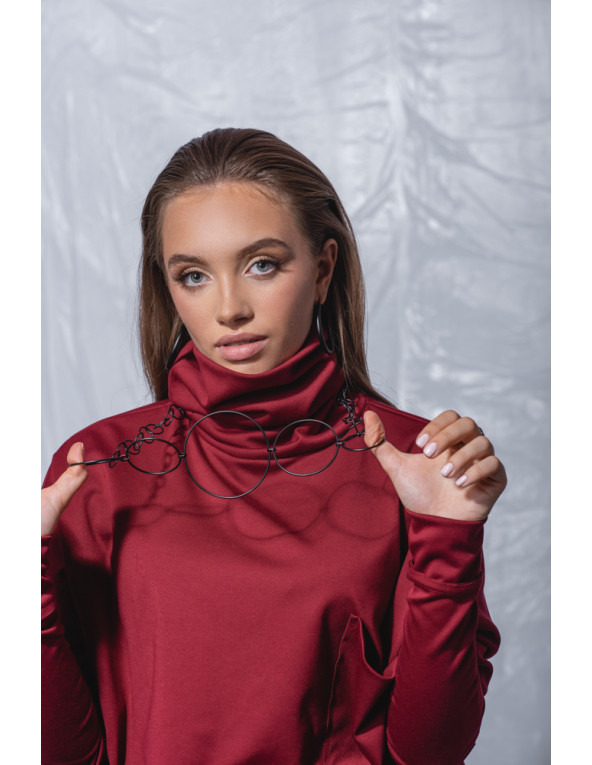 Black matte long Circle stainless steel necklace with multi-sized circular elements.