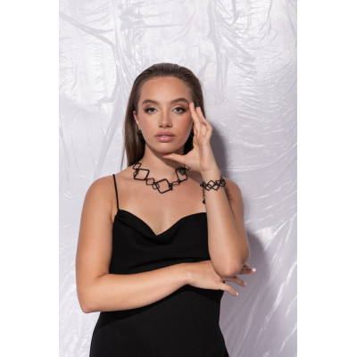 Black matte 3D stainless steel necklace with an elegant lobster clasp. 2