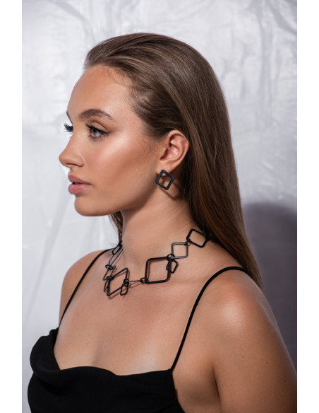 Black matte 3D stainless steel necklace with an elegant lobster clasp.