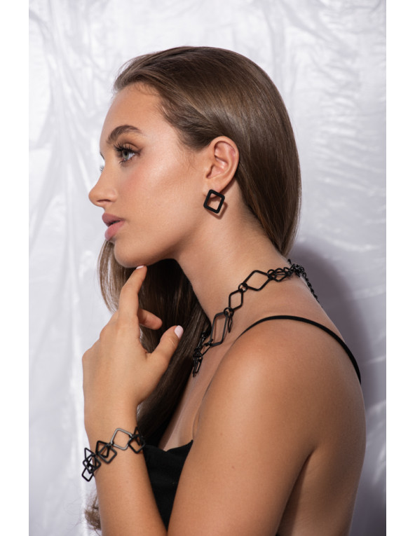 Black matte 3D stainless steel necklace with an elegant lobster clasp.