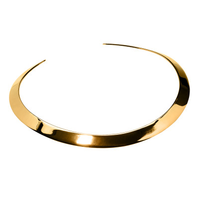 Gold choker made of gold-plated stainless steel in a minimalist design