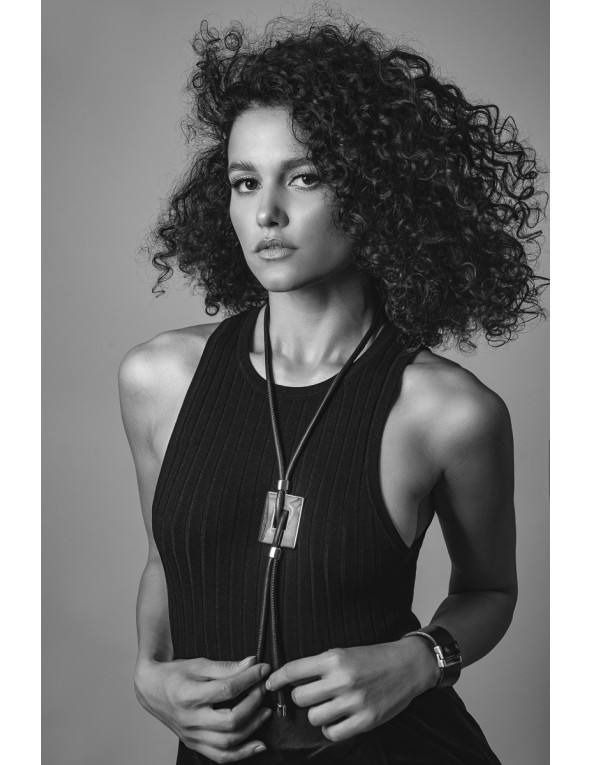 Leather necklace with gold-plated shiny square pendant by Moora.