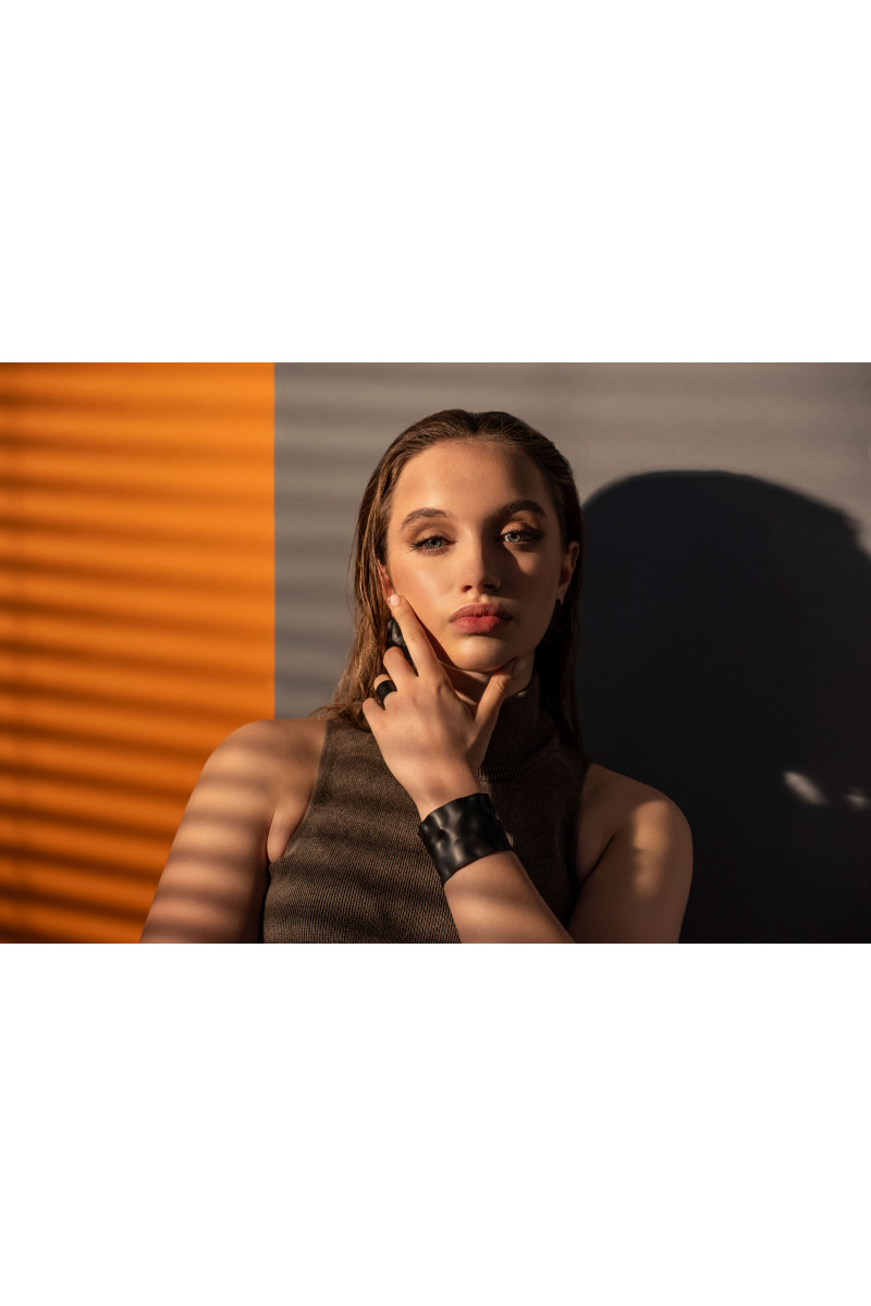 Wide bracelet in creased matte stainless steel