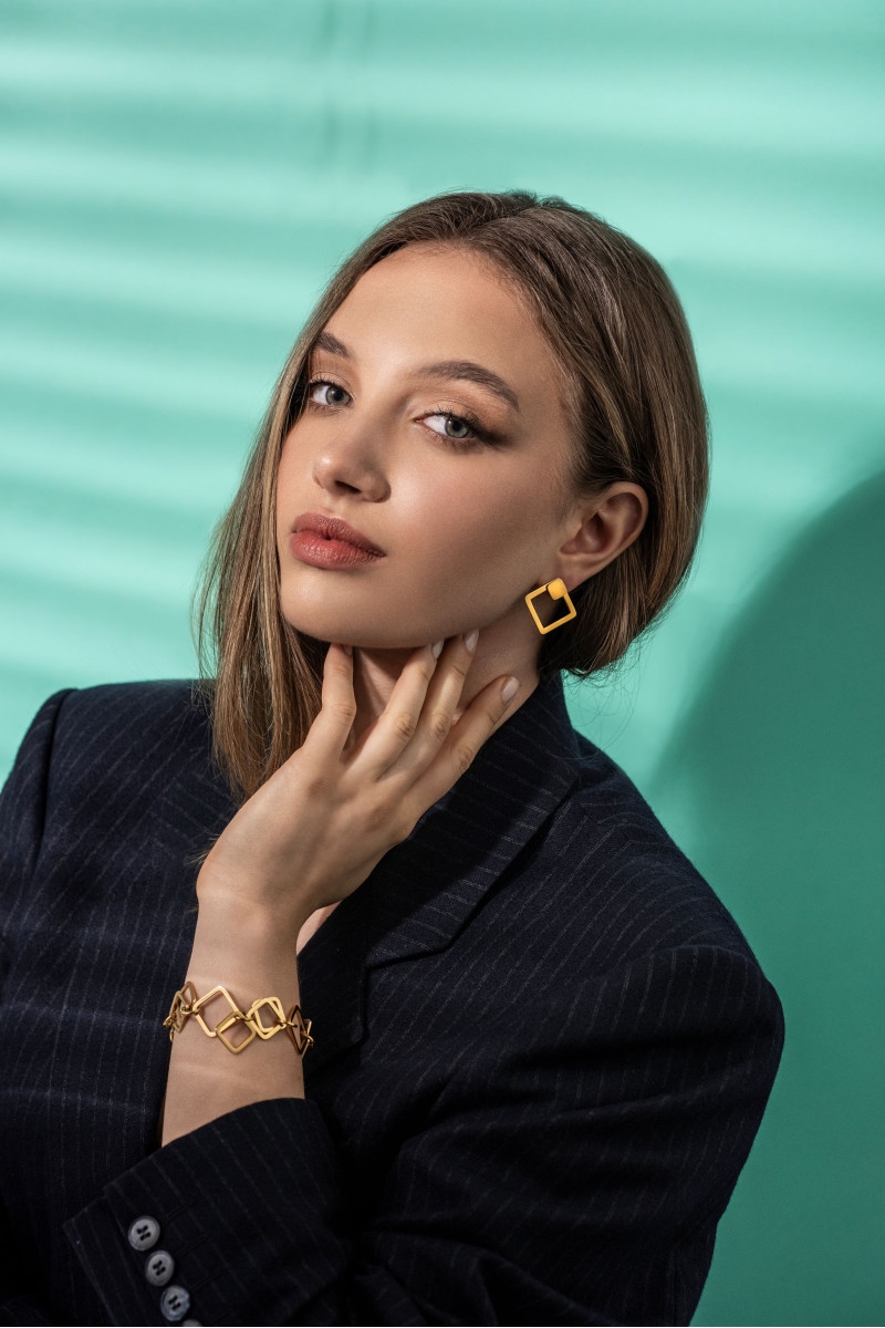 Gold-plated stainless steel 2-in-1 square earrings