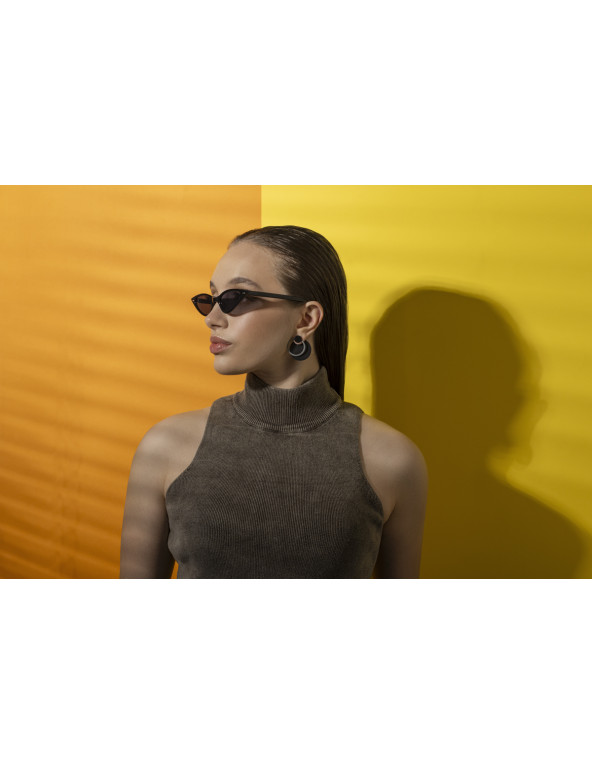 Set of 2-in-1 earrings made of two shades of...