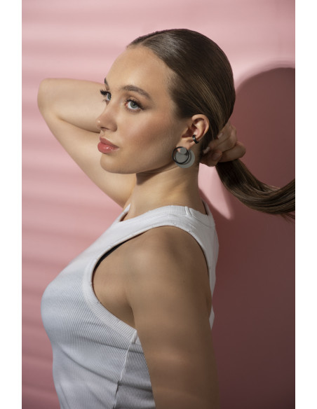 Matte black 2.5 mm stainless steel ear cuff with minimalist finish.