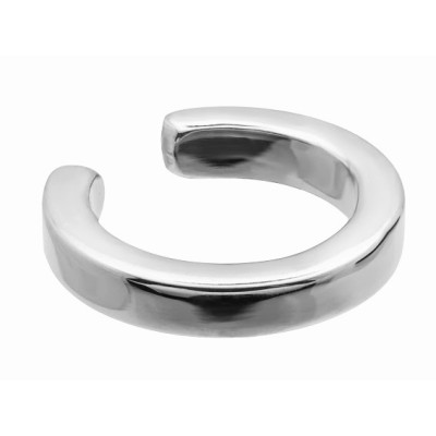 Silver 2.5 mm stainless steel ear cuff with polished finish.