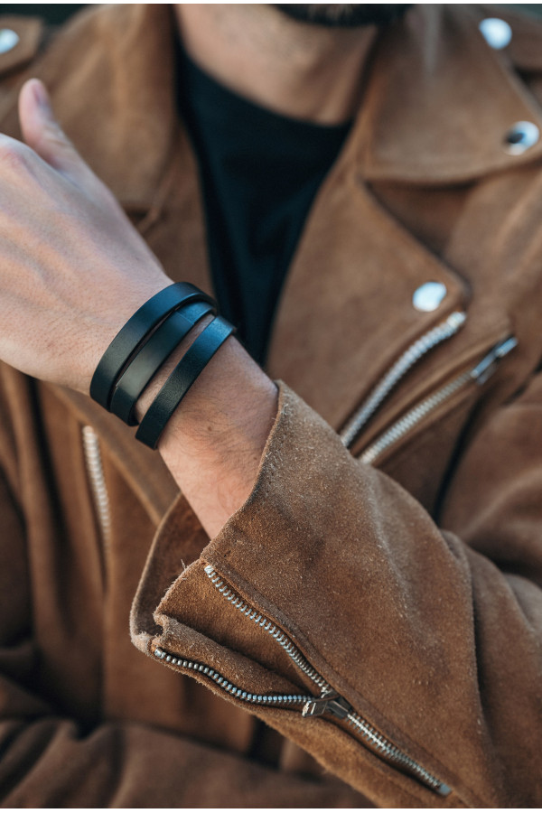 Black leather bracelet with matte steel plate and watch clasp 2