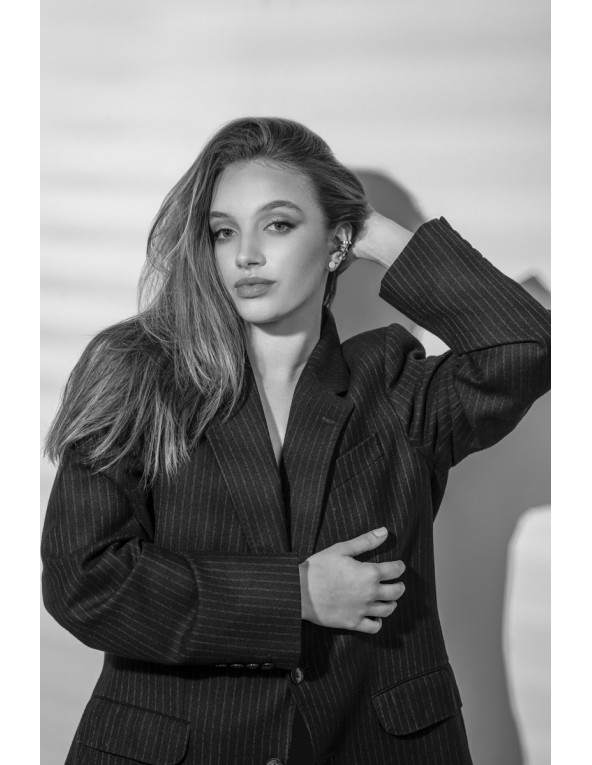 Silver 3.6 mm stainless steel ear cuff with polished shiny finish.