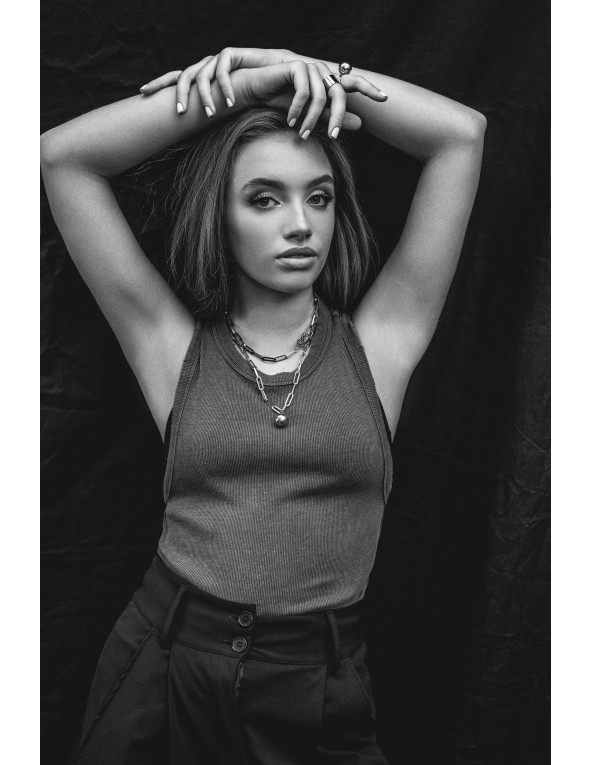 Silver stainless steel chain choker with large links and decorative sphere