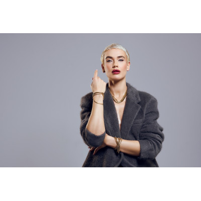 Gold stainless steel bracelet made of combined chains 2