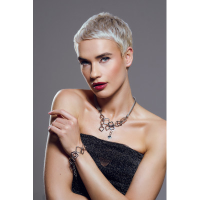 3D stainless steel bracelet with movable geometric elements 2