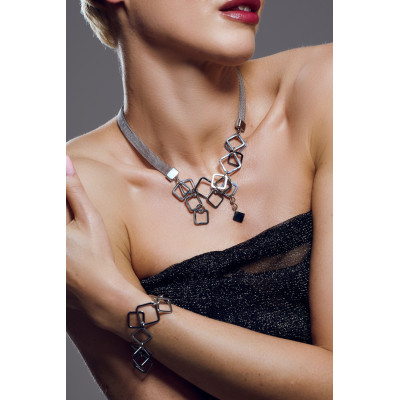 Silver stainless steel mesh necklace with square elements 2