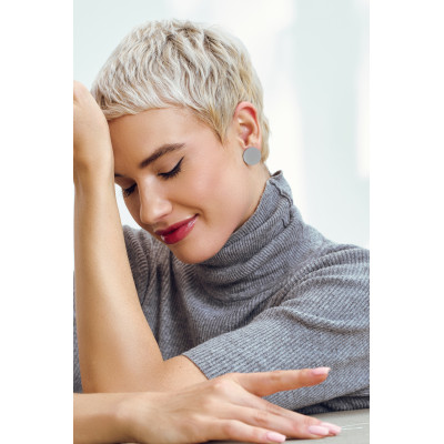 Minimalist satin circle earrings 2