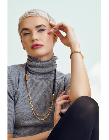 Leather necklace with a delicate stainless steel chain in gold or silver