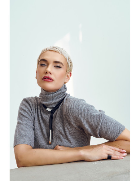 2-in-1 black leather and stainless steel necklace with rectangular polished steel elements