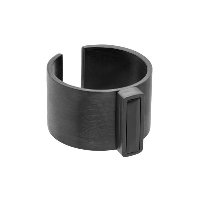 Black women's signet ring made of brushed stainless steel with a black rectangle